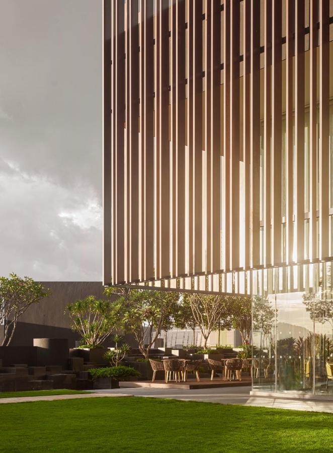 Amari Spice Penang Hotel Bayan Lepas Exterior photo The building's facade